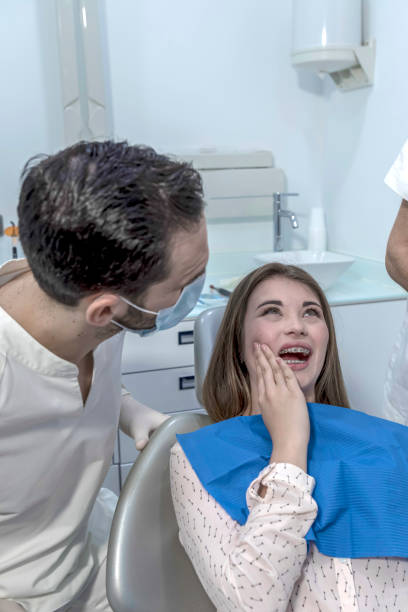 Best Emergency Treatment for Jaw Pain or Injury in Village Green Green Ridge, PA
